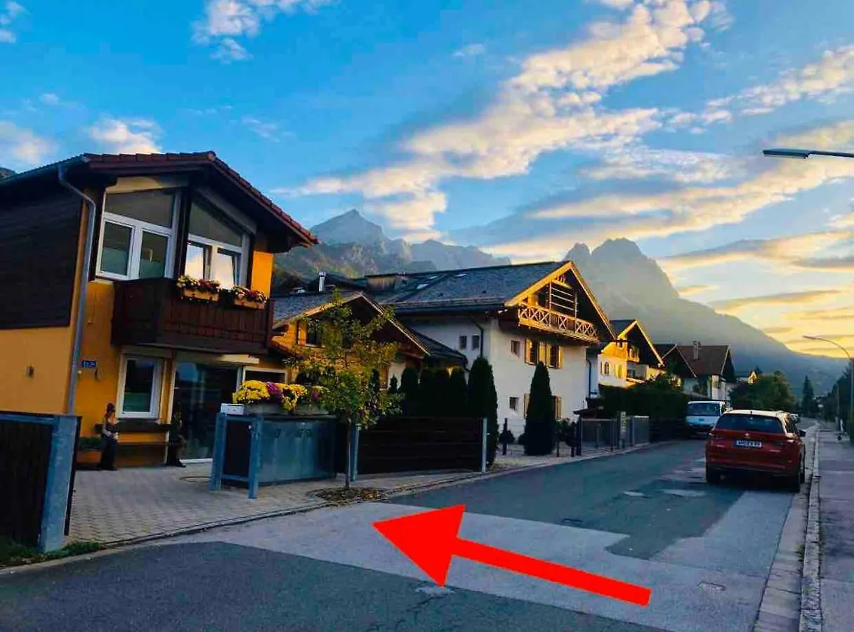 Alpine Escape Holiday Home With Mountain View Garmisch-Partenkirchen