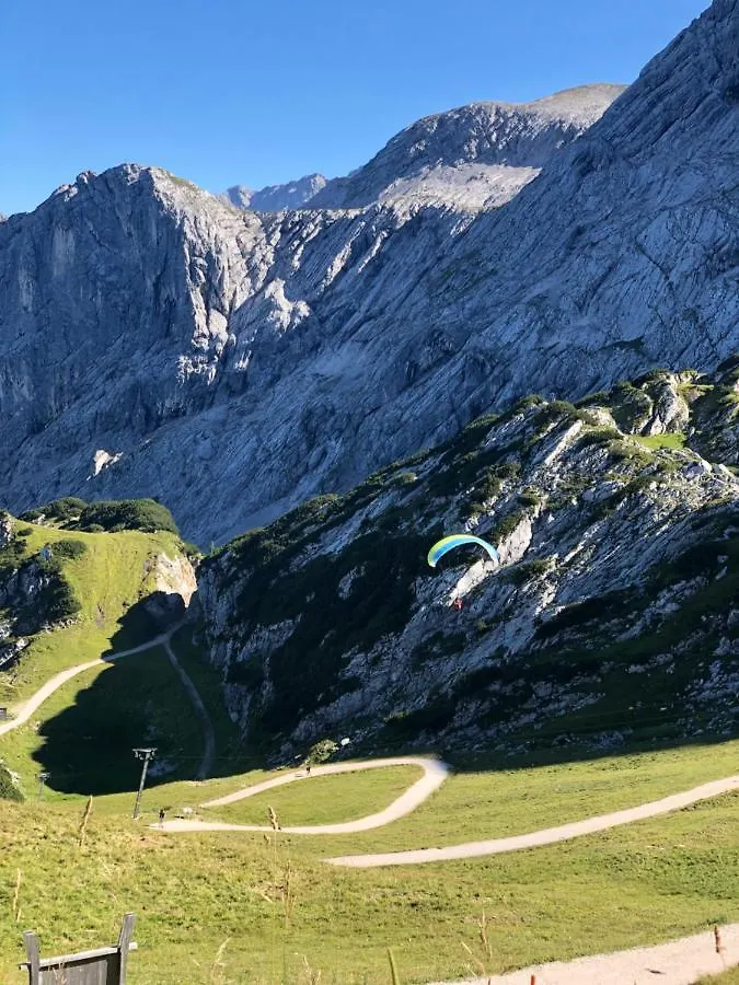 Alpine Escape Holiday Home With Mountain View Garmisch-Partenkirchen